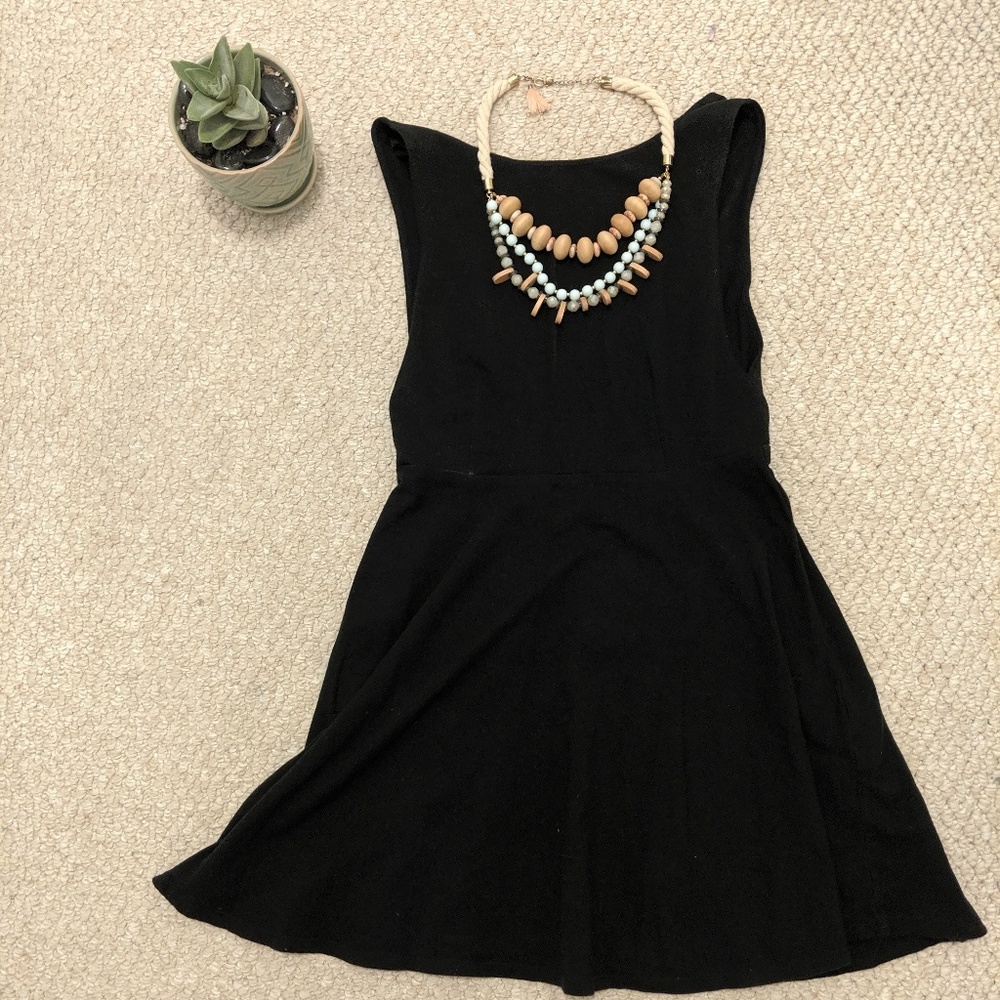 Forever21 - Black Dress *worn twice*